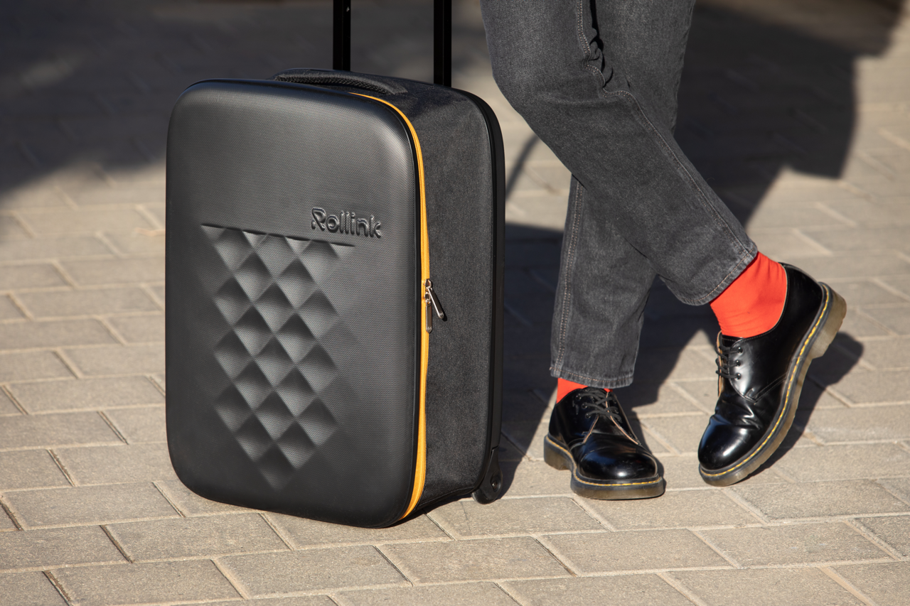 Flex Earth 21” Collapsible Suitcase