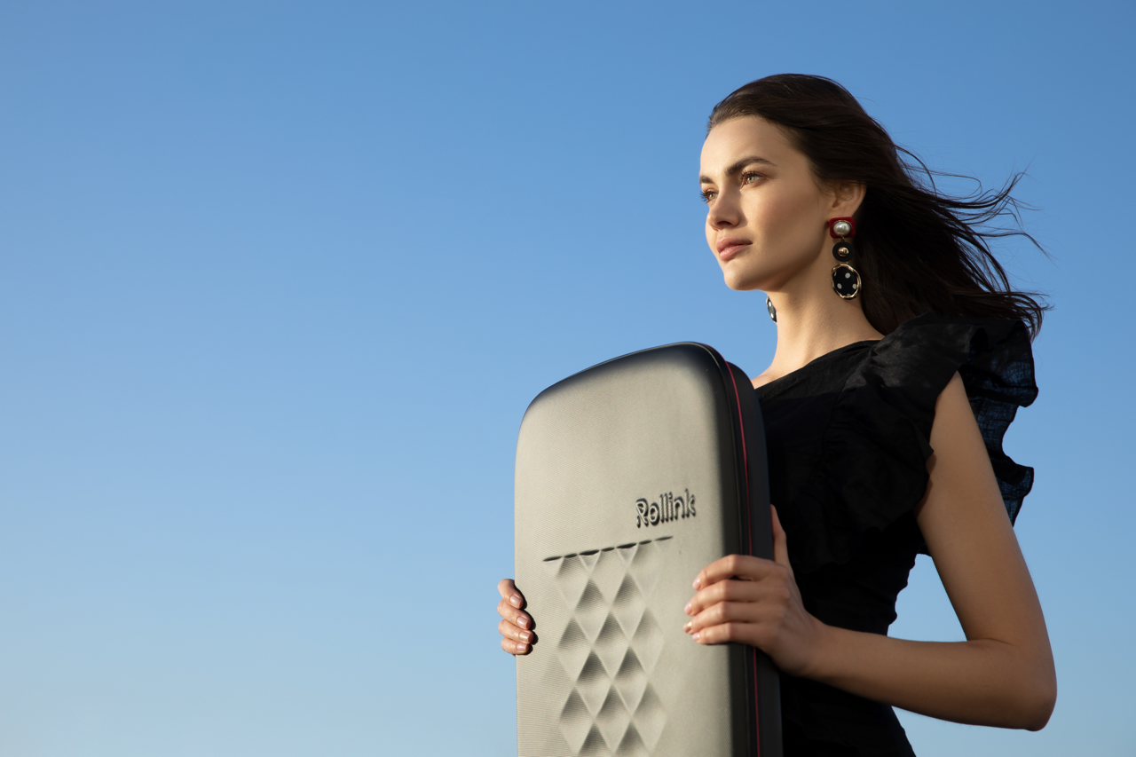 Flex Earth 21” Collapsible Suitcase